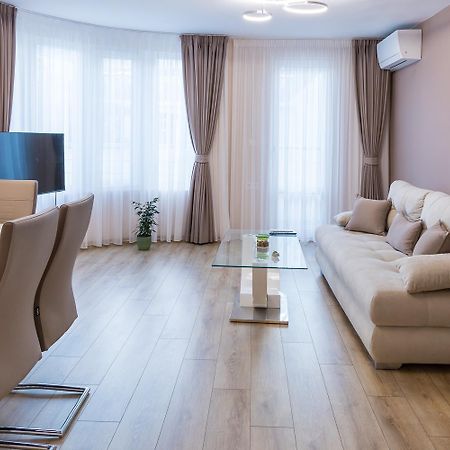 Comfy Home In The Heart Of Burgas Stad Buitenkant foto