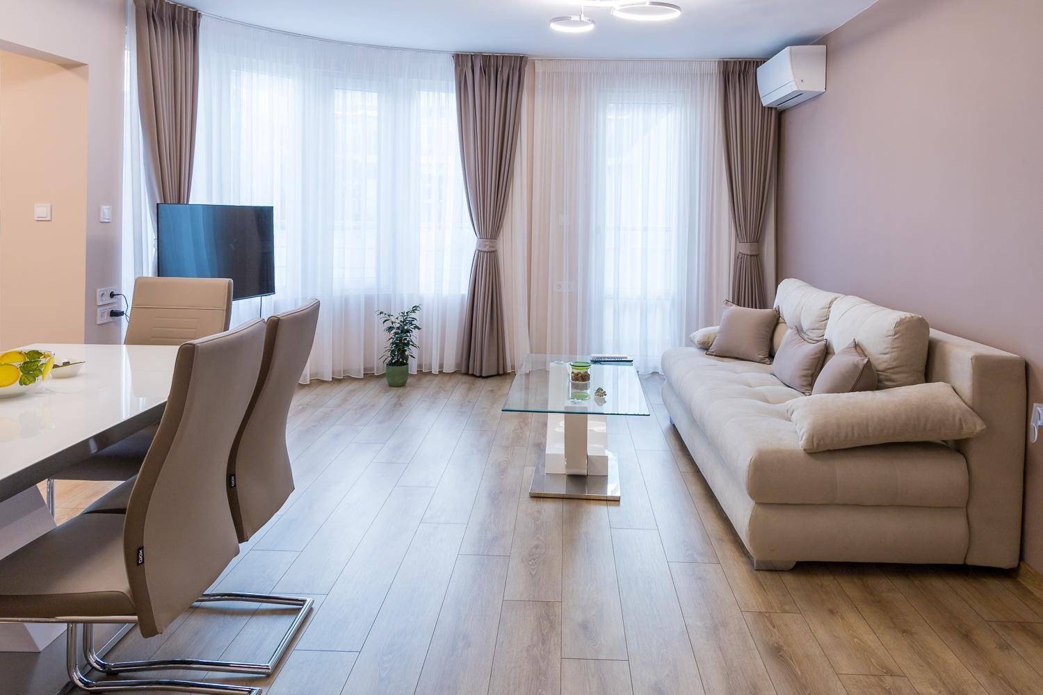 Comfy Home In The Heart Of Burgas Stad Buitenkant foto